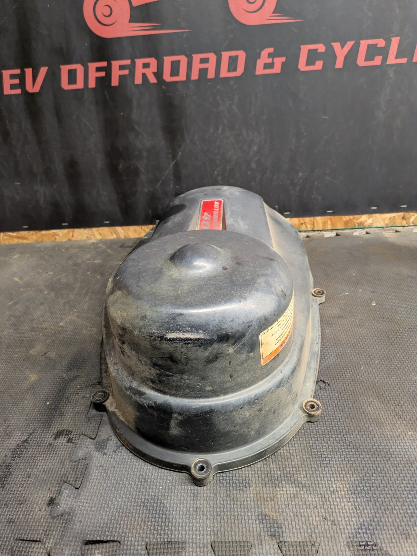 99-02 Kawasaki Prairie 400 Clutch Cover