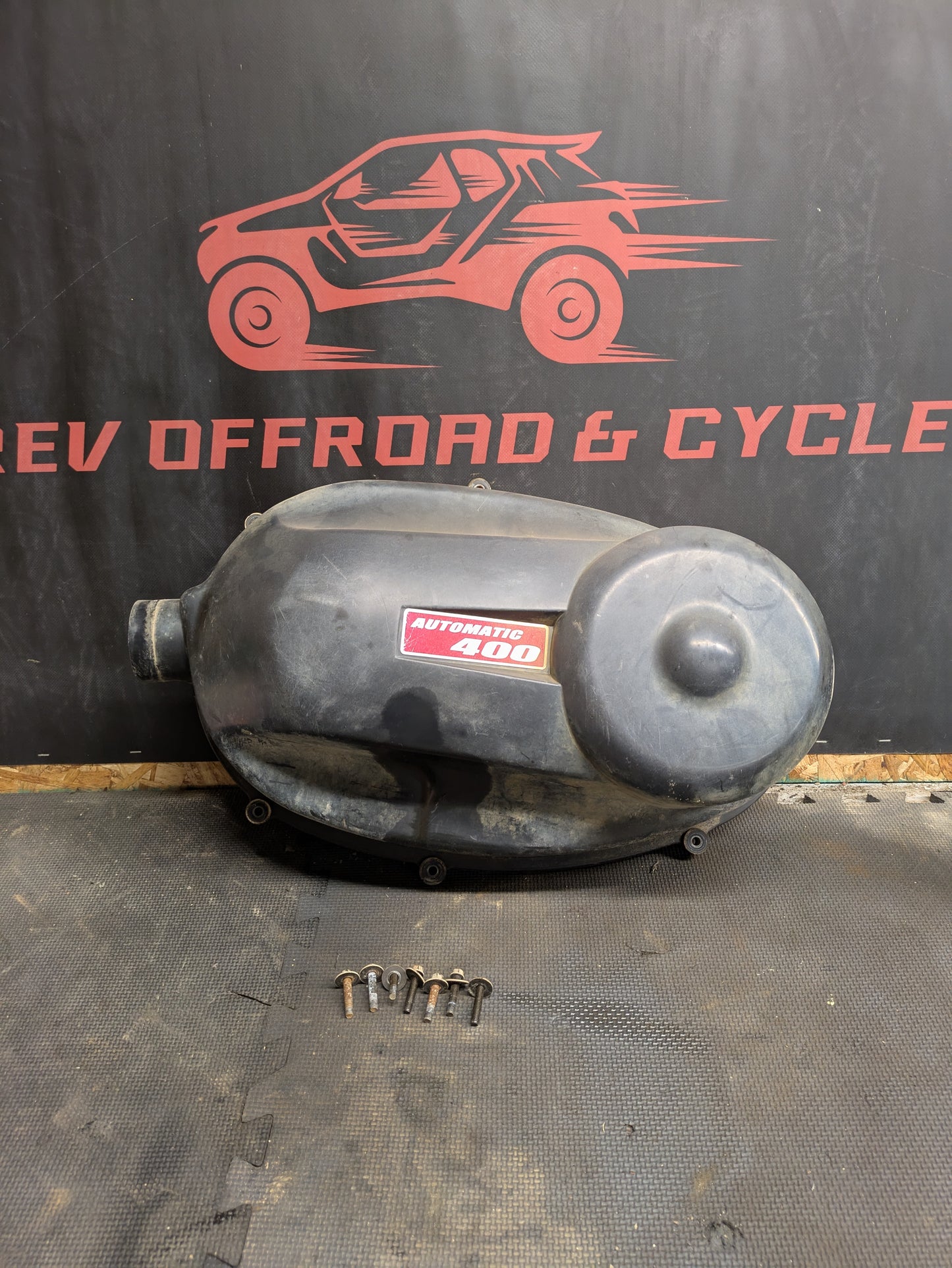 99-02 Kawasaki Prairie 400 Clutch Cover